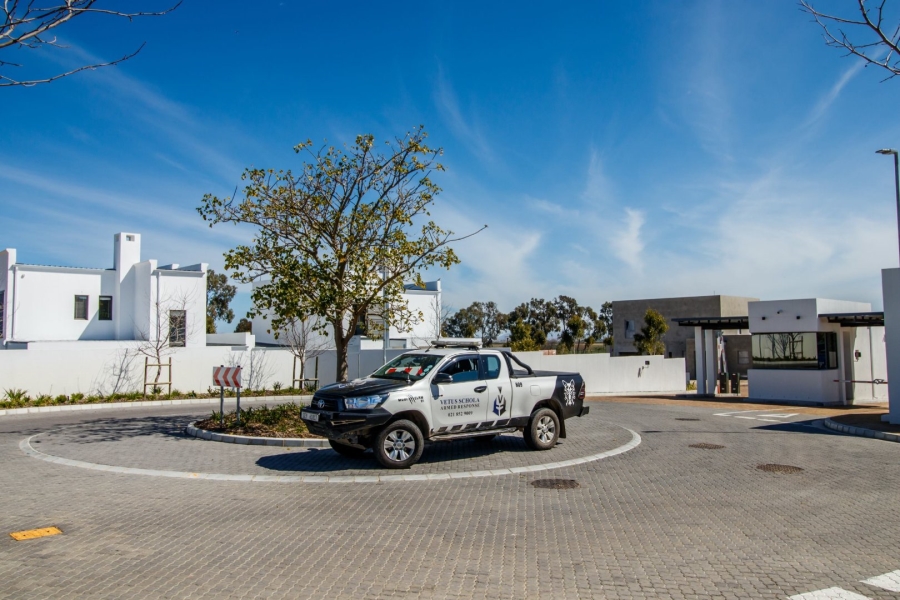 To Let 4 Bedroom Property for Rent in Croydon Gardens Estate Western Cape